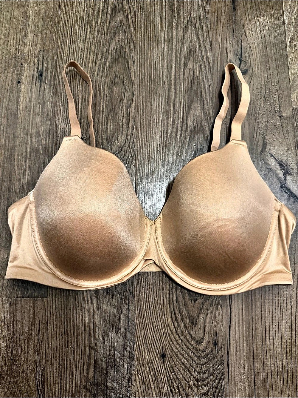 Audеn Underwire T-Shirt Bra Audен 40DD Beige